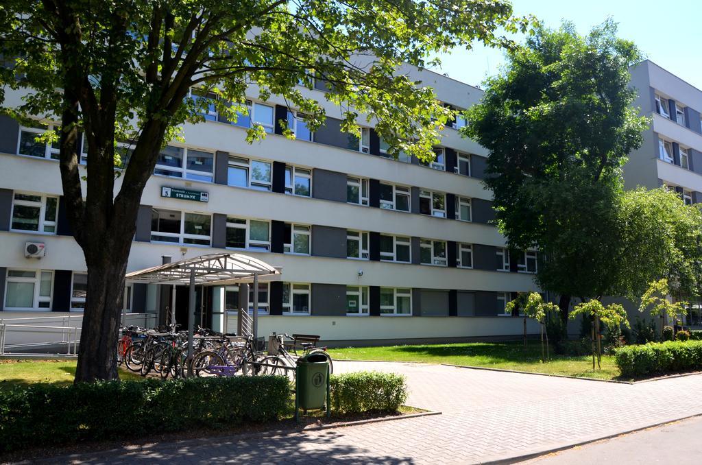 Strumyk Vandrerhjem Krasków Eksteriør bilde